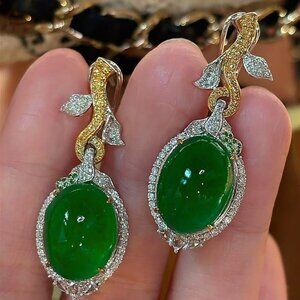 Muzo Emerald Drop Earrings – 22.3ct Diamonds, Platinum & 18K Gold